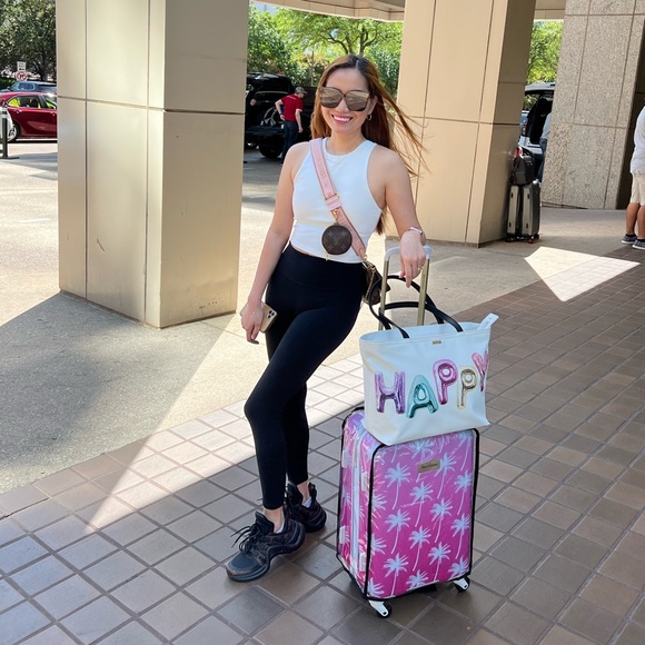 Meet your Posher, Rose - Picture 4 of 4